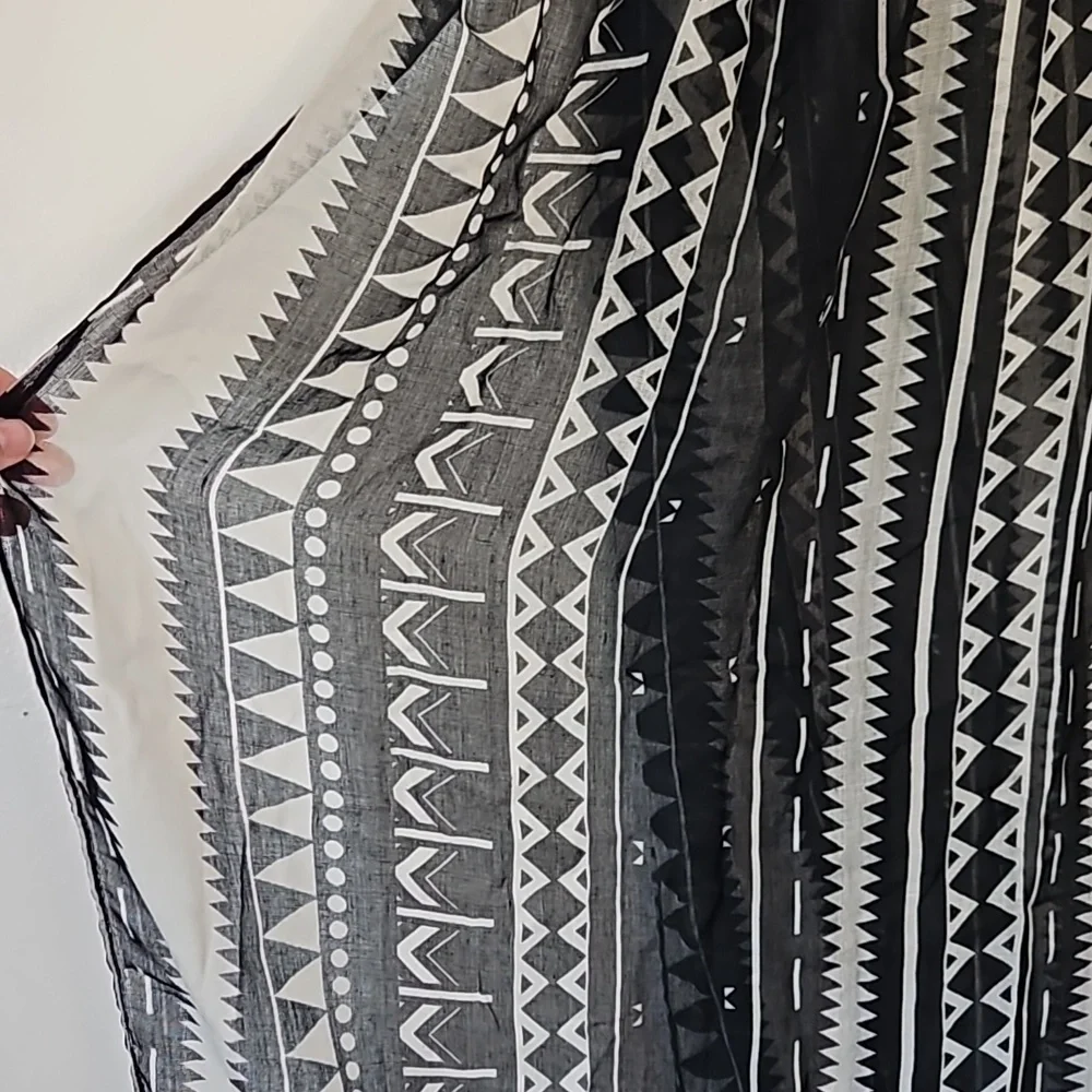 Nicole Miller Pashmina Scarf Poncho Cream Black One Size